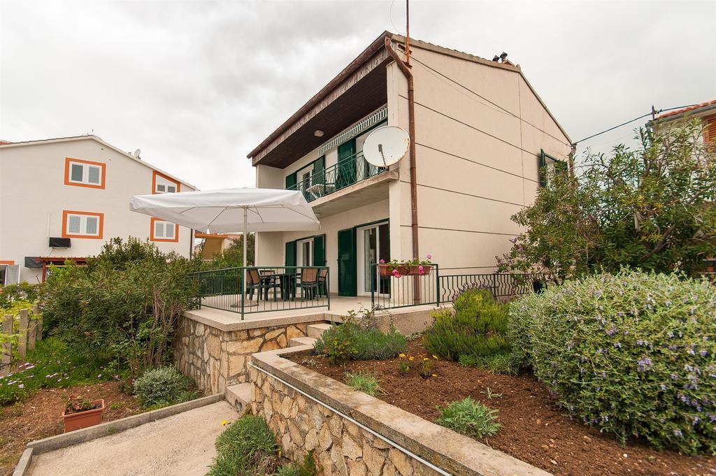 Apartments Milka โวดีเซ ภายนอก รูปภาพ