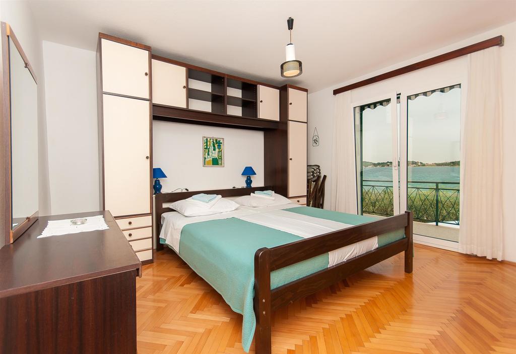 Apartments Milka โวดีเซ ภายนอก รูปภาพ
