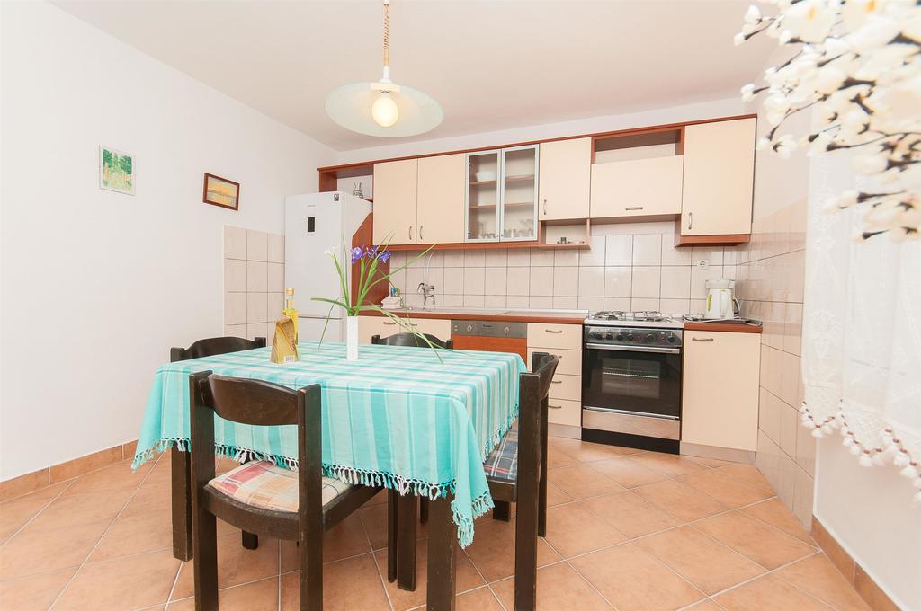 Apartments Milka โวดีเซ ภายนอก รูปภาพ
