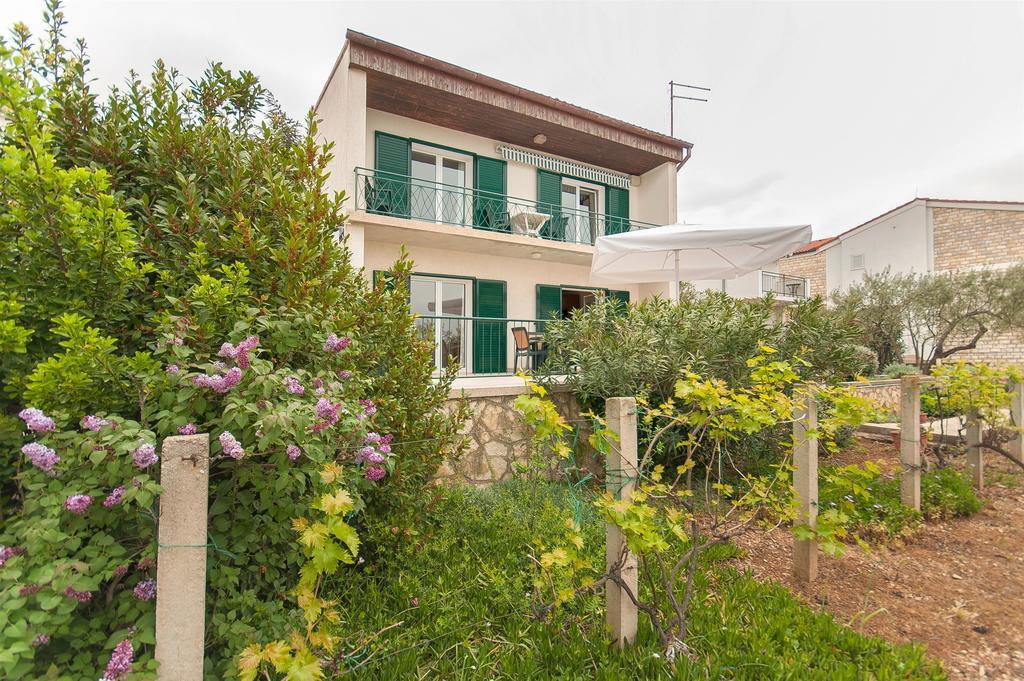 Apartments Milka โวดีเซ ภายนอก รูปภาพ