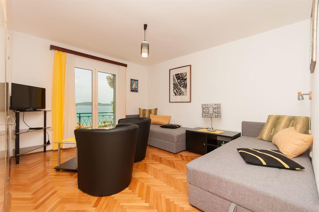 Apartments Milka โวดีเซ ภายนอก รูปภาพ