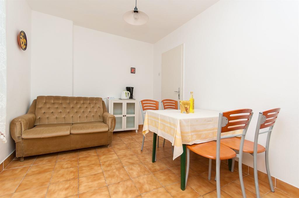 Apartments Milka โวดีเซ ภายนอก รูปภาพ